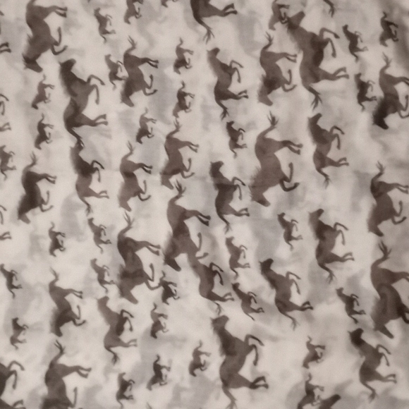 Scarf - Picture 8 of 8